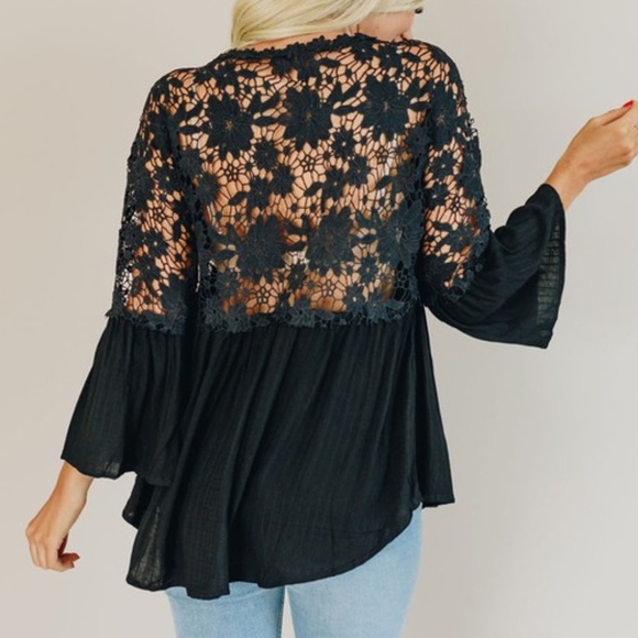 027 Boho Floral Embroidered Crochet Lace Button Up top - Picture 3 of 9